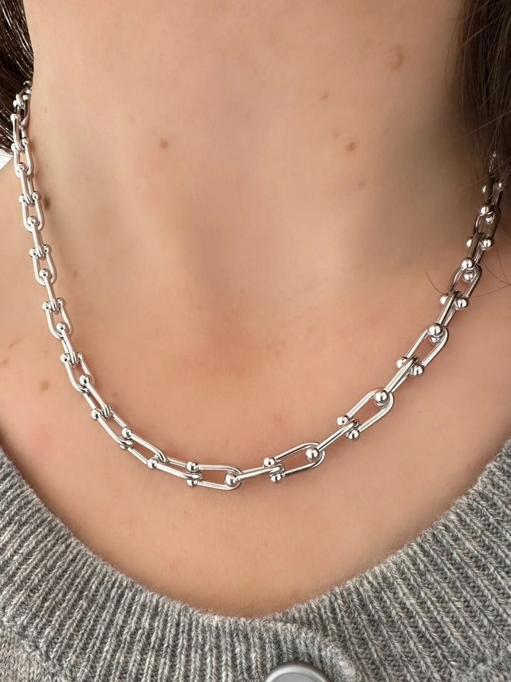 Hardware Graduated Small U Link Necklace
